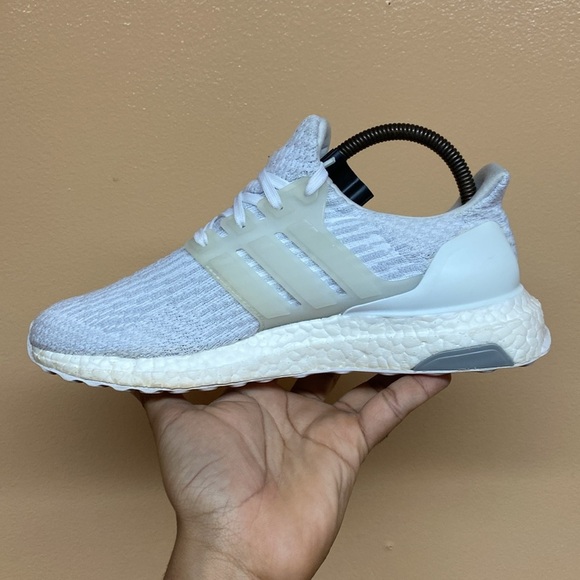 Adidas UltraBoost 3.0 “Triple White” - Picture 5 of 16